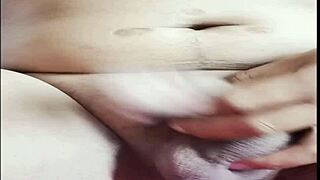 filipina locks door for hot video call sex 😍🔒