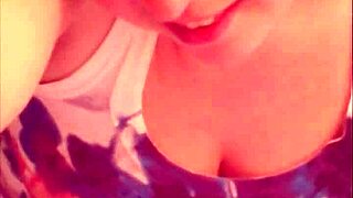 up close on that pierced shaved pussy letting it all out peeing 😏💧