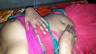 i'm susmita your asian college girl... sex in classroom feels so wrong but hot right? girlfriend blows and fucks hard