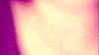 up close on that pierced shaved pussy letting it all out peeing 😏💧