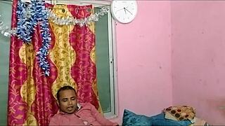 indian stud bangs horny kaamwali bhabhi maid while wife is out rough doggystyle creampie