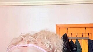 ohh my hairry trans dick n balls r throbbing bad