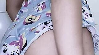 Brazilian Teen Brunna Hot's Intimate Bath Video Leaks Online