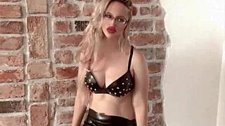 Sissy confesses as wife chooses real men every time