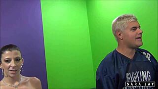 sara jay begs porno dan ditch condom for hot facial