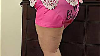 ever wonder how this big booty granny shakes those fat curves for fun?