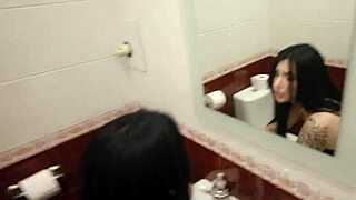 creampie my pussy toilet no condom
