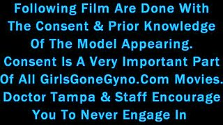 哇，成为坦帕医生在秘密营地太疯狂