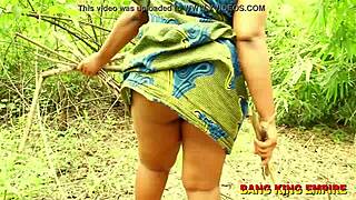 我肥妻在禁忌日闯森林，用湿逼对抗非洲鬼魂