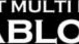 医院里怎么了？亚洲少女被日本医生偷拍隐藏摄像头！