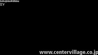 我第一次拍摄成熟妻子Shiori Maezono内射