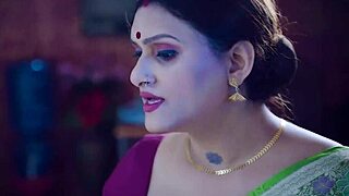 印度裔继母大奶在家教继子肮脏性爱技巧，印地语音频